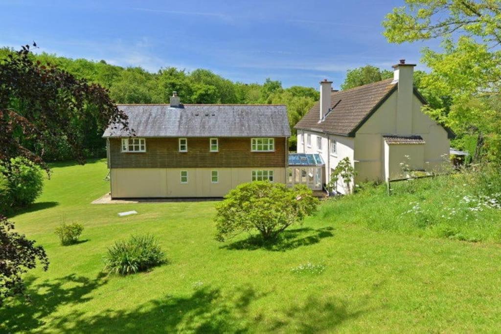 Osbornes Holiday House Near Exeter With Swimming Pool Exterior foto